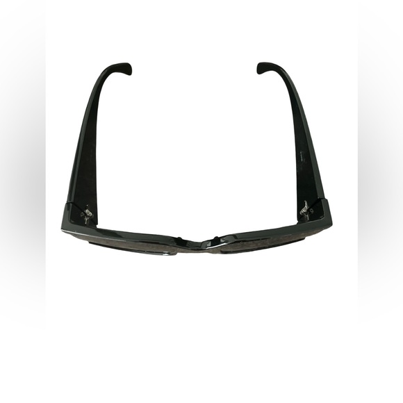 Women Black Oversized Sunglasses. Black Lens with Black Exterior. Good Cond. - Picture 5 of 6